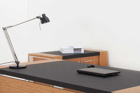 Monev Executive Desk 03