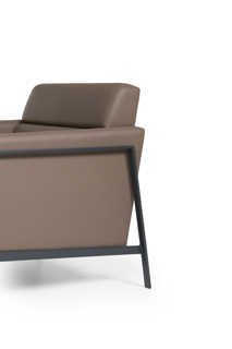 Modus 101 Armchair 03