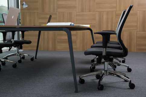 Evo Meeting Table 08