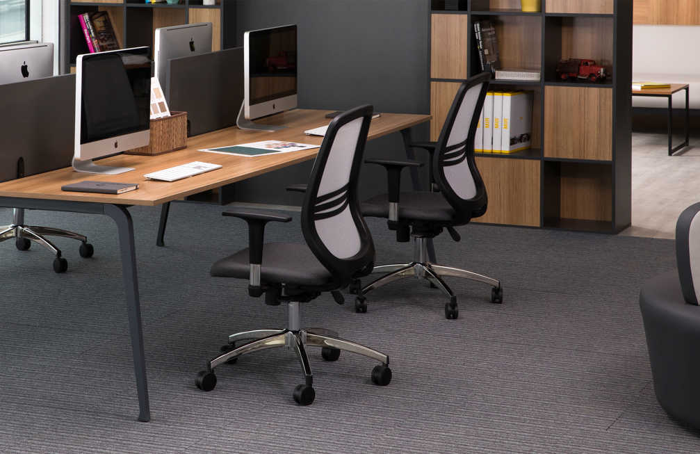 F 48 Office Chairs