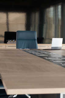 Land Meeting Table 10