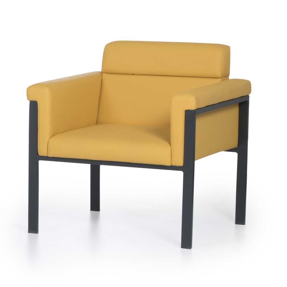 Perge 101 Armchair 01