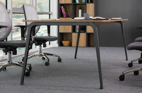 Evo Meeting Table 07