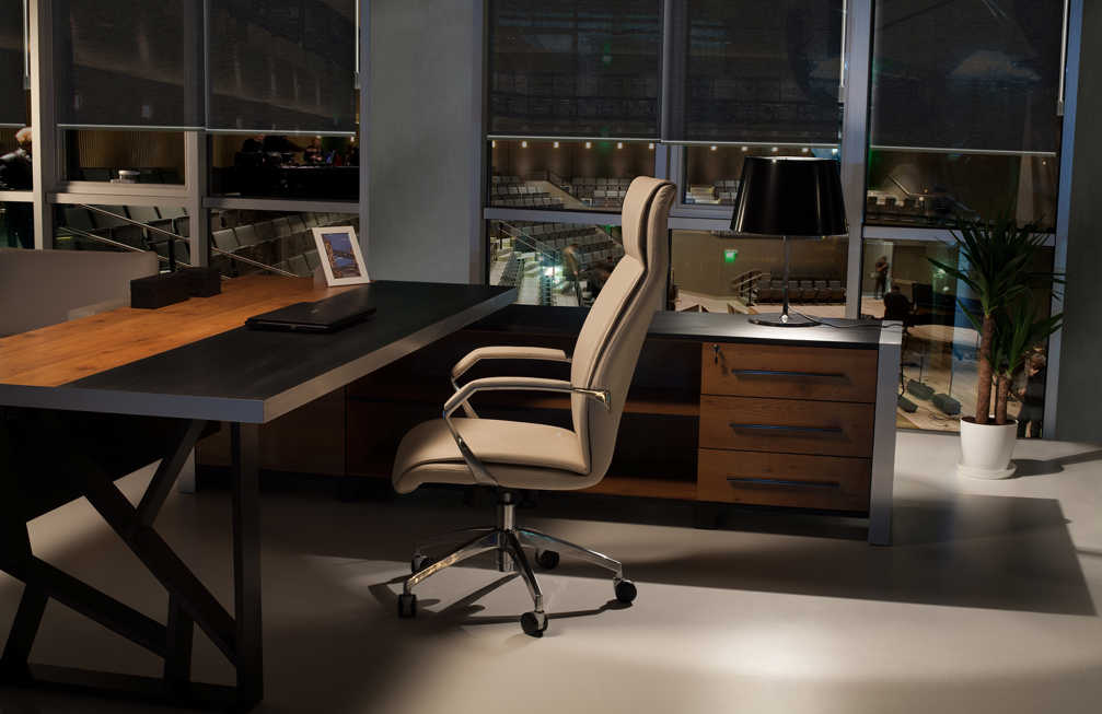 Tay Executive Desk 10