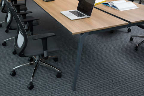 Evo Meeting Table 05