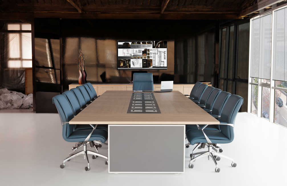 Land Meeting Table 02